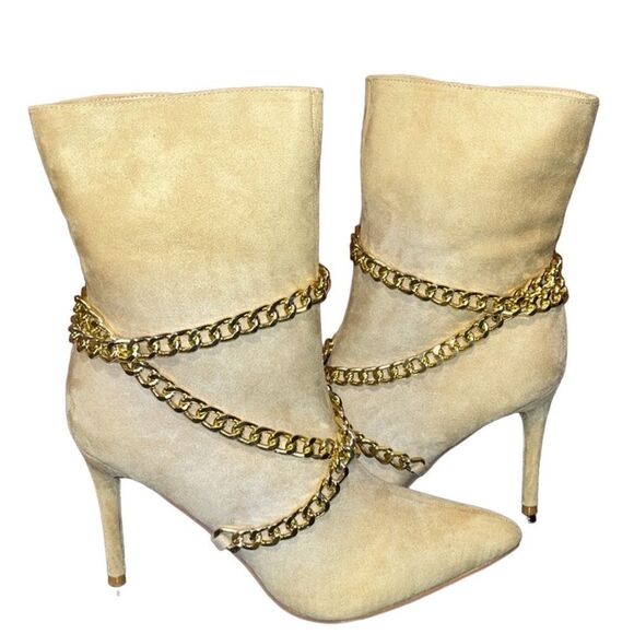 NY&Co Faux-Suede Chain Detail 3.75” Stiletto Bootie - Picture 1 of 11